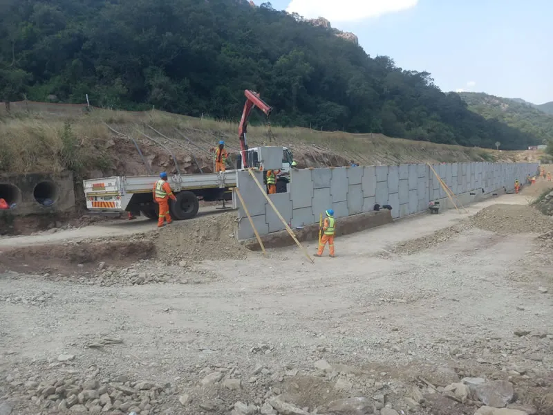 N4 Crocodile Gorge – Precast work